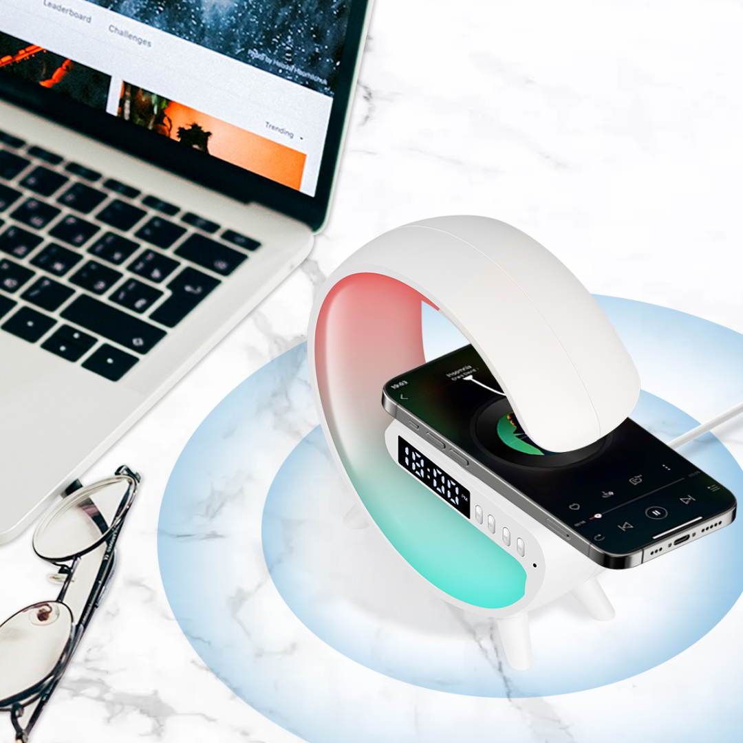 Statie Incarcare Wireless 3-in-1 cu Lampa RGB, Boxa Bluetooth si Control Prin Aplicatie - 15W