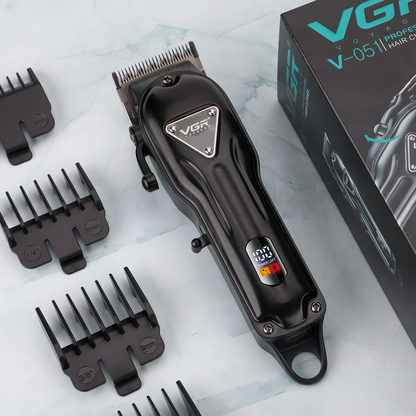 Masina de Tuns Profesionala VGR V-051 Fara Fir - Baterie 2500mAh, Afisaj LED Digital, Accesorii Incluse