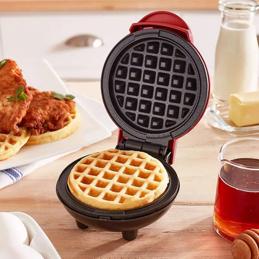 Mini aparat electric pentru gofre si vafe cu placi antiaderente - Design compact rosu