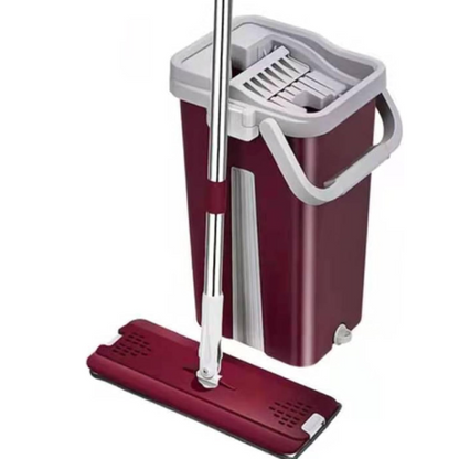 Mop cu Pulverizator si Microfibre - Set Complet cu 2 Rezerve si Rezervor 600ml