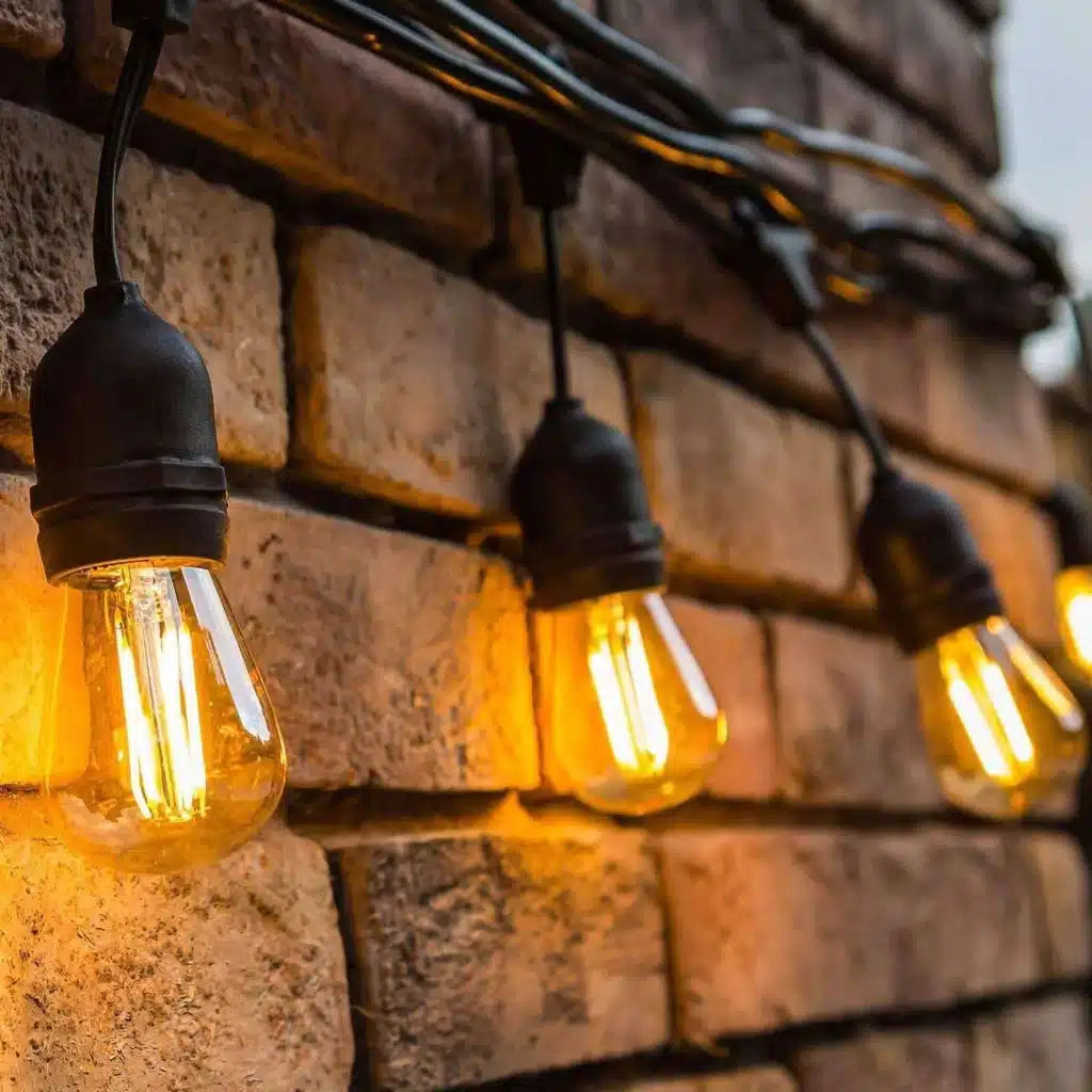 Ghirlanda luminoasa pentru gradina 10m, lumina calda (3000 K), protectie IP44, 10 becuri LED exterior