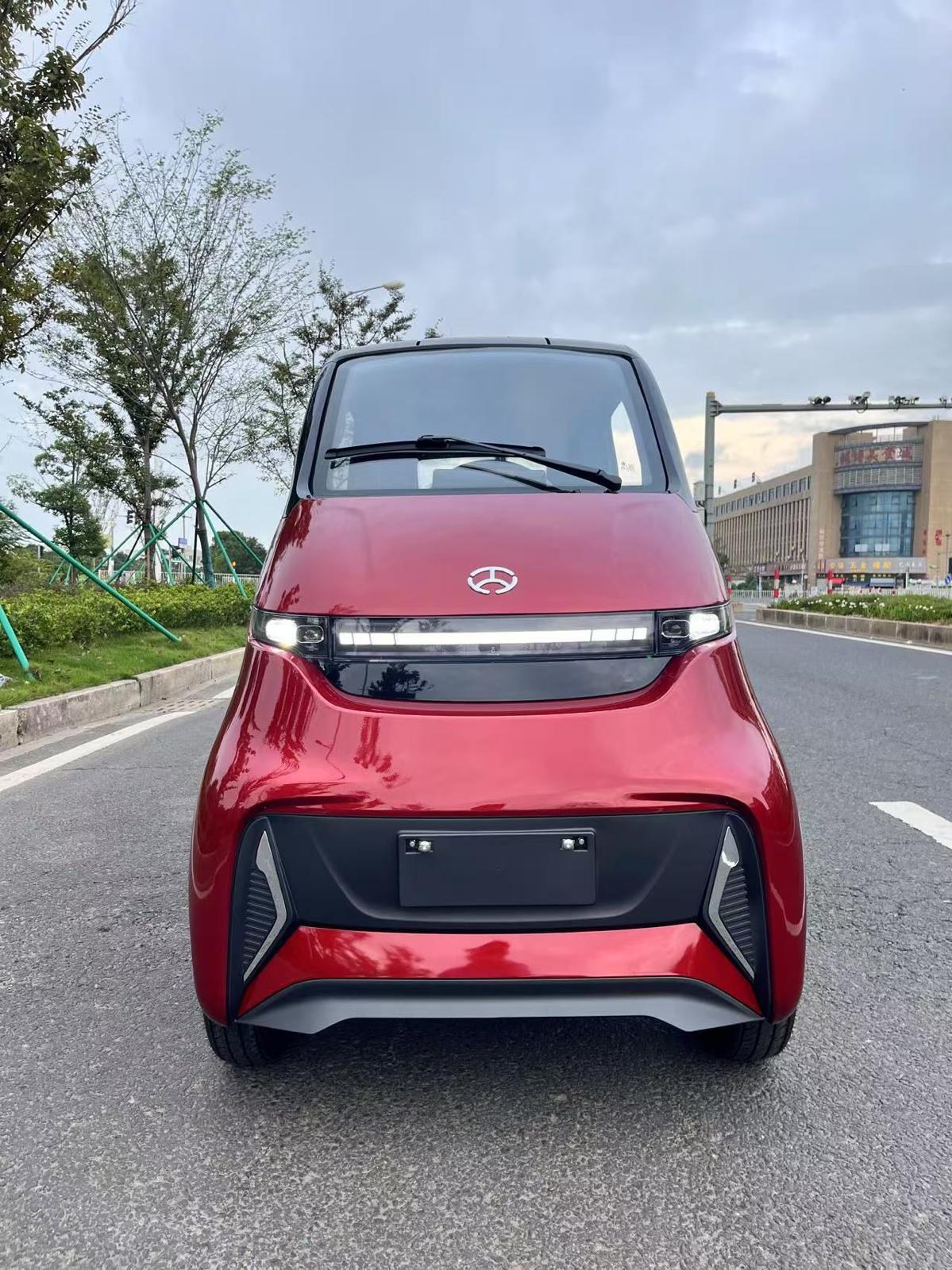 Mașină Electrică Fără Permis JRH 2000W, 60V/80Ah, Autonomie 60 km, ECO 25 km/h, Viteză Max. 45 km/h, 3 Locuri, Omologată Drum Public