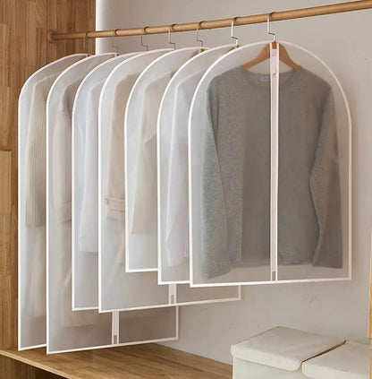 Husa de Imbracaminte