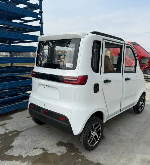 Masina electrica fara permis 4 locuri cu 4 usi, viteaza 25km/h, jrh