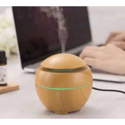 Difuzor de Arome cu telecomanda si Iluminare LED 7 Culori 130 ml