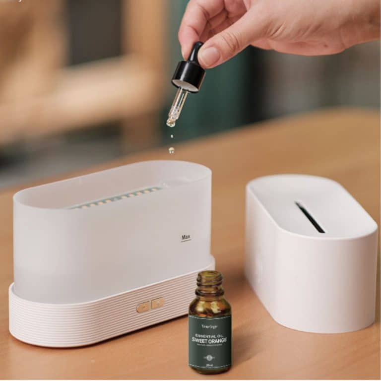 Umidificator de camera HUMID2, efect de flacara, difuzor ultrasonic aromaterapie, 190ml, alb si negru